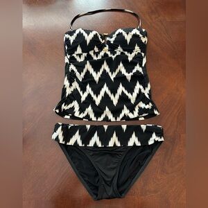 La Blanca Monochrome Patterned Swimwear